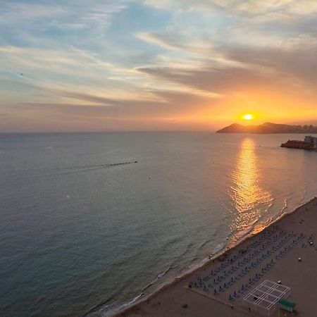 Estupendo Apartamento En Planta 23 Primera Linea Benidorm Esterno foto