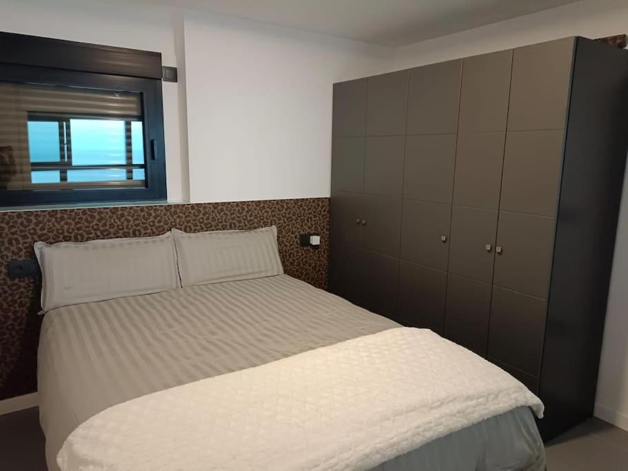 Estupendo Apartamento En Planta 23 Primera Linea Benidorm Esterno foto