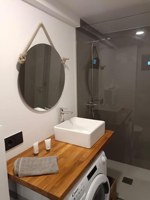 Estupendo Apartamento En Planta 23 Primera Linea Benidorm Esterno foto