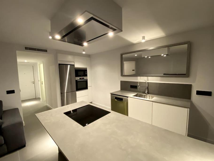 Estupendo Apartamento En Planta 23 Primera Linea Benidorm Esterno foto
