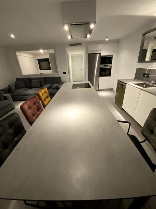 Estupendo Apartamento En Planta 23 Primera Linea Benidorm Esterno foto